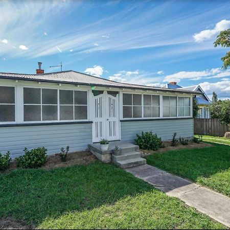 "Donnelly House" Villa Tenterfield Bagian luar foto