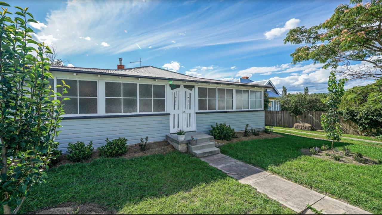 "Donnelly House" Villa Tenterfield Bagian luar foto
